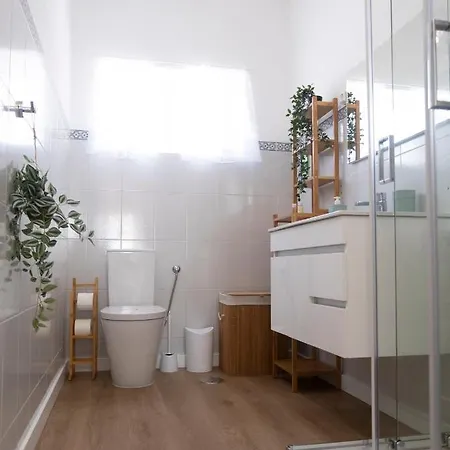 Casa Margarida Holiday home *